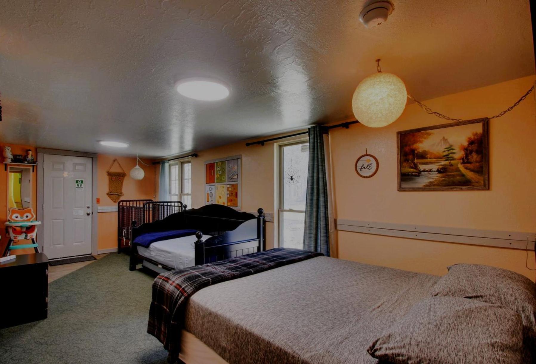 Ez 1 Mile To Fort Sill! Pumpkin Cottage Sleeps 9, Grills, Firepit, Laundry Lawton Dış mekan fotoğraf