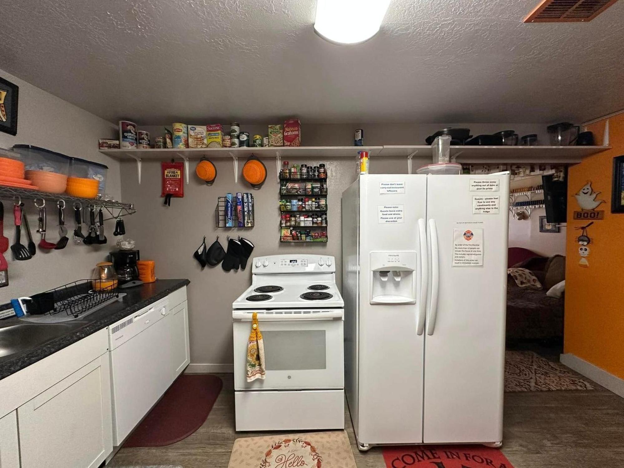 Ez 1 Mile To Fort Sill! Pumpkin Cottage Sleeps 9, Grills, Firepit, Laundry Lawton Dış mekan fotoğraf