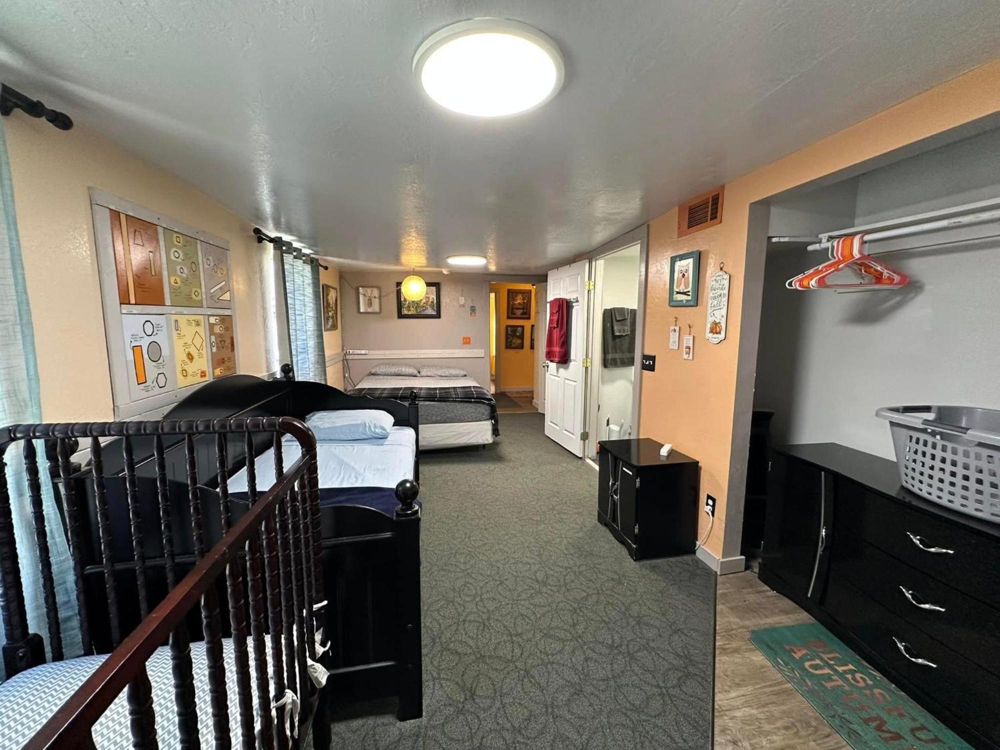 Ez 1 Mile To Fort Sill! Pumpkin Cottage Sleeps 9, Grills, Firepit, Laundry Lawton Dış mekan fotoğraf